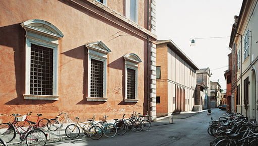 Ferrara'da öğrencilik ve bisiklet