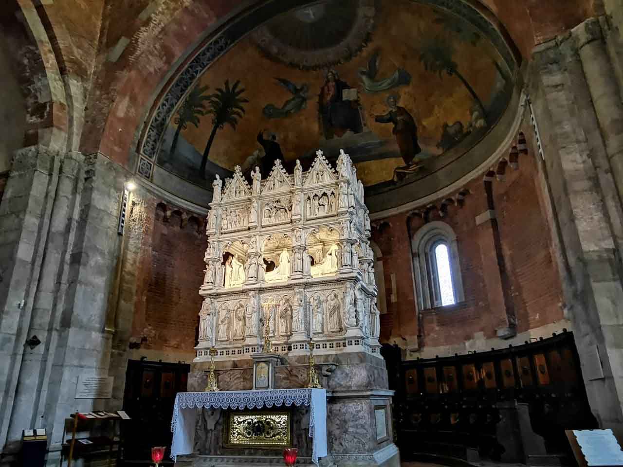 Basilica di San Pietro in Ciel d'Oro (St. Augustine Kilisesi)