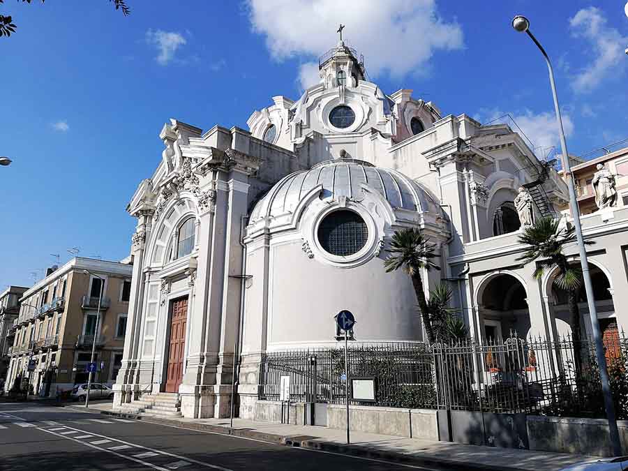 Carmine Kilisesi - Messina Şehri