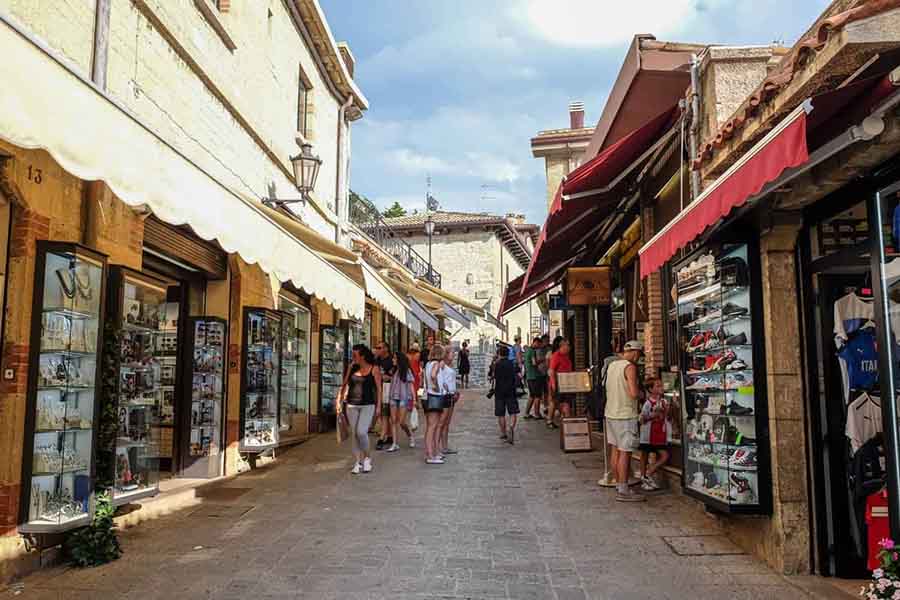 San Marino'da Alışveriş Yapabileceğiniz Önemli Yerler