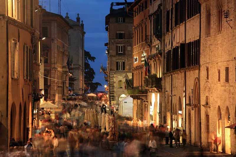 Perugia'da Gece Hayatı Nasıldır?